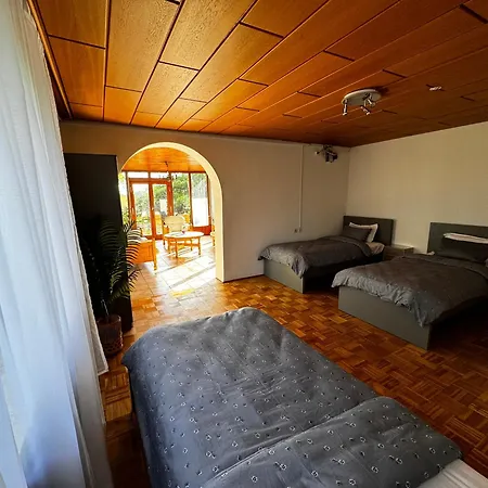 Vardi Haus בית הארחה