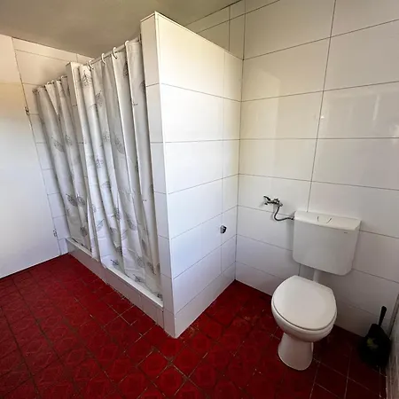 Vardi Haus *