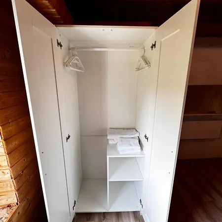 בית הארחה Vardi Haus אינגולשטאט